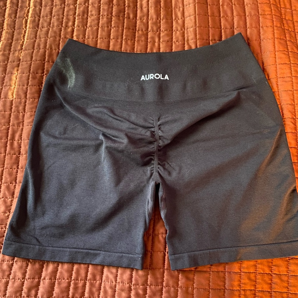 aurola shorts!